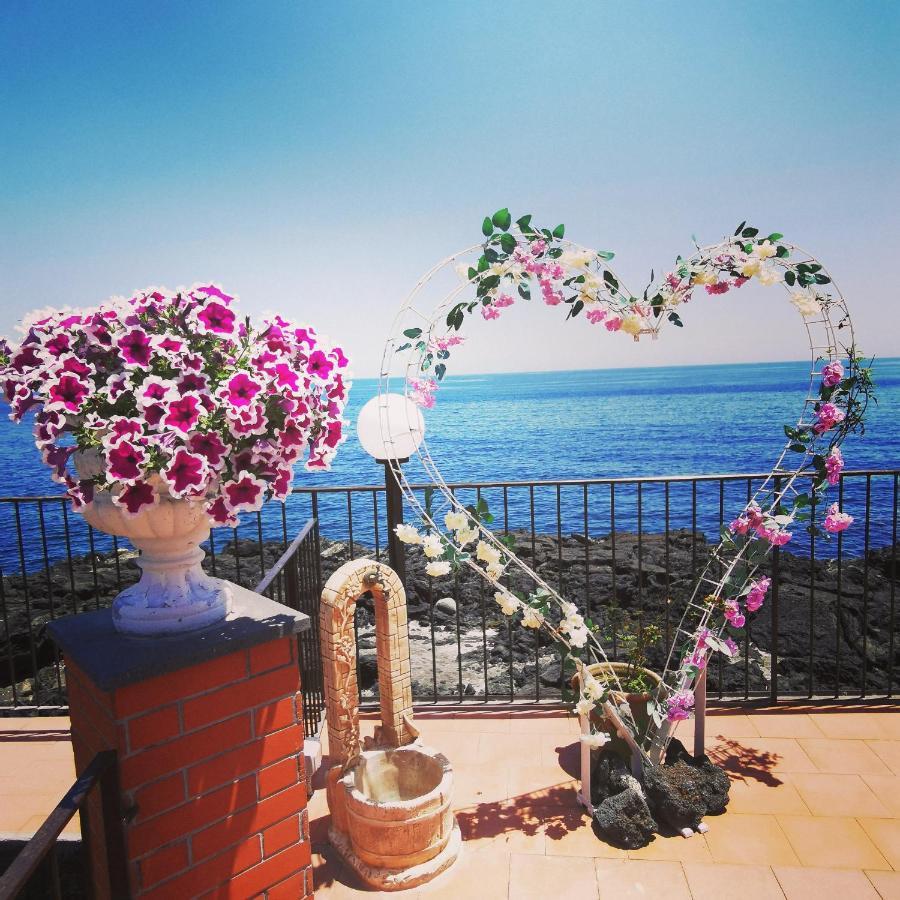 Made In Sicily Santa Tecla Bed & Breakfast Acireale Luaran gambar