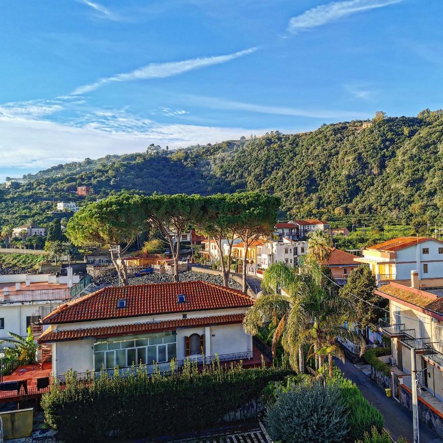 Made In Sicily Santa Tecla Bed & Breakfast Acireale Luaran gambar